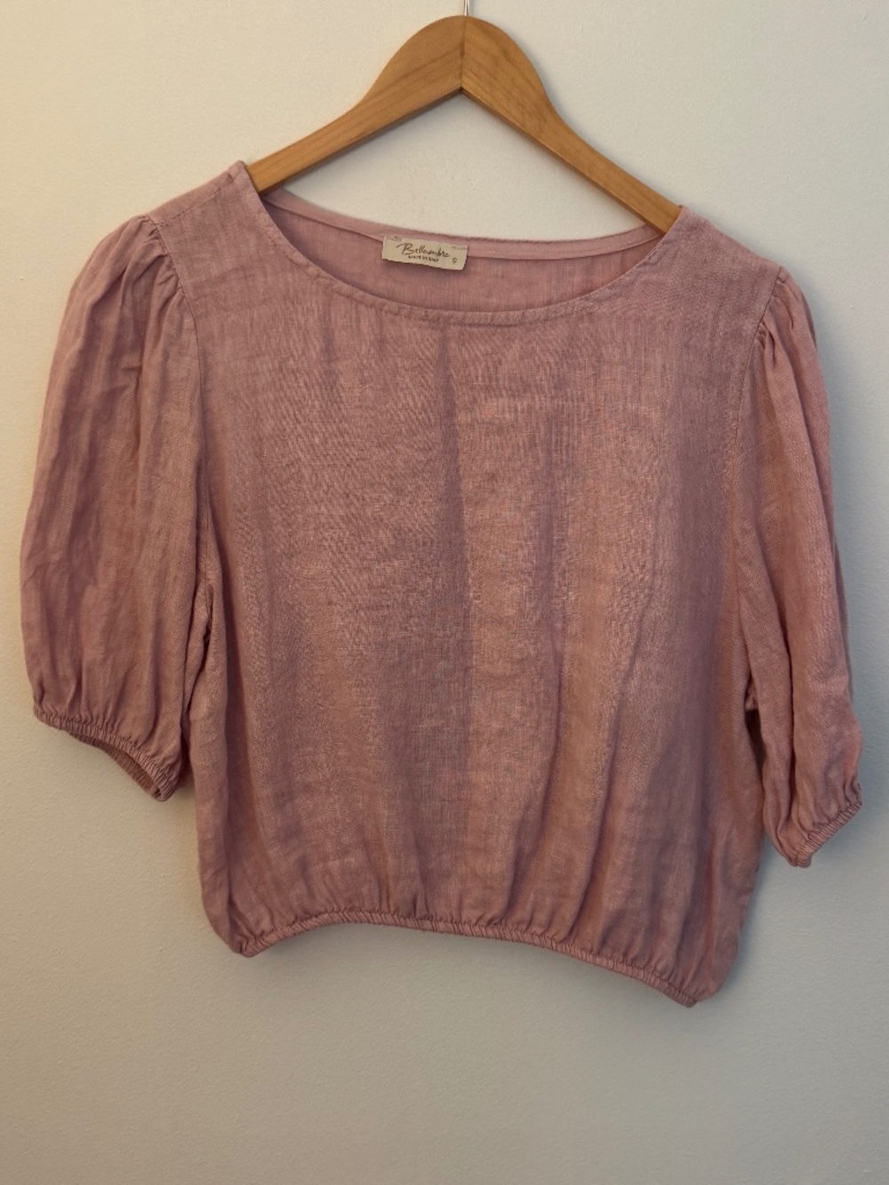 Bellambia summer linen  puff sleeve blouse elastic waist.